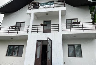 Casă cu 5 camere în Iași - 3