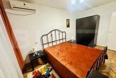 Apartament cu 3 camere decomandat, mobilat în Central