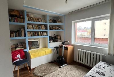 Apartament cu 4 camere decomandat, mobilat în Central - 3