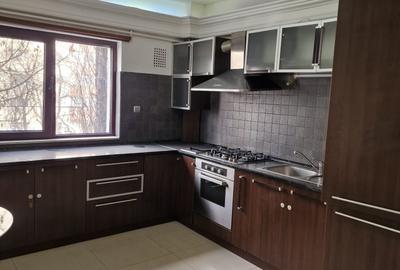 Apartament cu 2 camere decomandat în Vitan Mall - 10