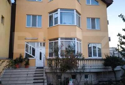 Casa D+P+E+M, 440 mp utili si 735 mp teren, zona Centrala - 1