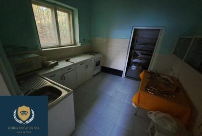 Casă individuală cu 5 camere cu Canalizare în Central - 8