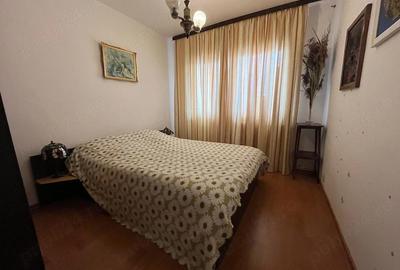 Apartament cu 3 camere decomandat în Mioriței - 1