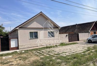 Casă individuală cu 6 camere cu Canalizare în Liebling - 2