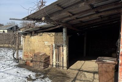 Casă cu 3 camere în Central