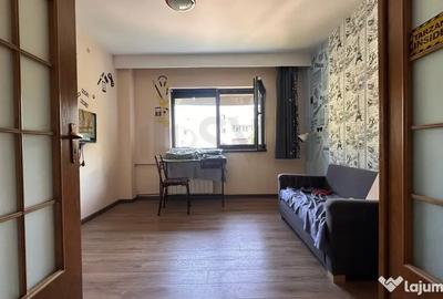 Apartament cu 4 camere semidecomandat în Alba Iulia