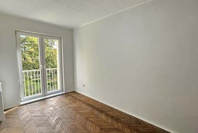 Exclusivitate, 3 camere etajul 2/4, str. Grigore Alexandrescu-Manastur - 14