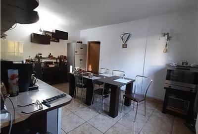 Casa in zona Traian - 9