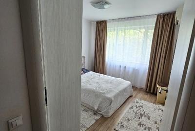 Apartament cu 3 camere decomandat, mobilat în Giulești - 15