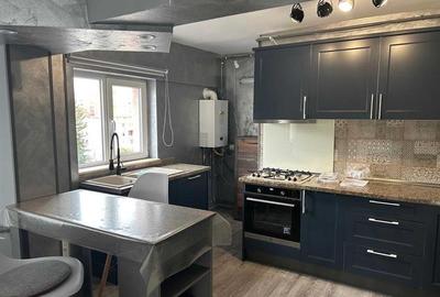 Apartament cu 4 camere decomandat, mobilat în Centrul Civic - 3