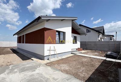 Casă individuală cu 3 camere cu Teren 305 Mp în Berceni - 2