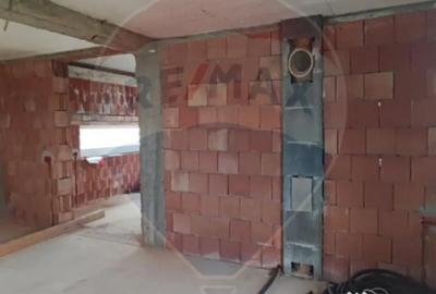 Casă cu 5 camere cu Teren 500 Mp în Oșorhei - 5