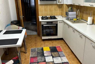 Apartament cu 3 camere decomandat în Central - 4