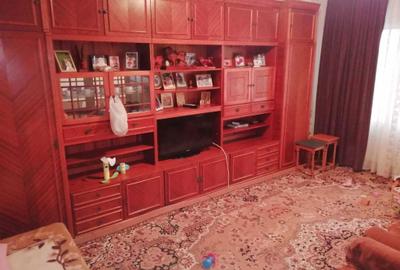 Apartament cu 3 camere decomandat în Bere - 5