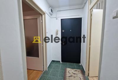 Garsoniera decomandata, etaj 1, centrala, Brazda-Spiru Haret - 8