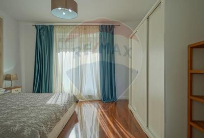 Apartament cu 2 camere semidecomandat, mobilat în Cetatea - 2