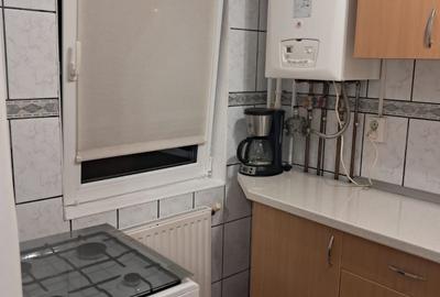 Garsoniera Tractorul-piata,renovata,56000 Euro neg - 3