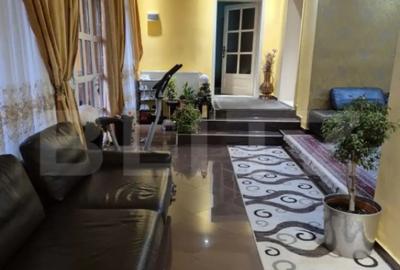 Casă cu 7 camere cu Teren 600 Mp în Chețani - 6