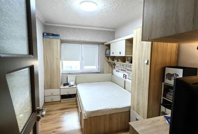 Apartament cu 4 camere decomandat în Central - 14