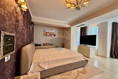 Vila cu piscina si teren 2350mp de vanzare in Mamaia Sat - 31