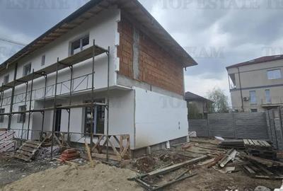 Casă cu 4 camere cu Canalizare în Militari