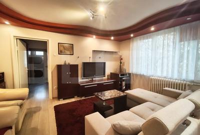 Apartament 3 camere, parcare privata, zona Rogerius - 2