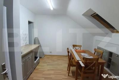 Apartament cu 3 camere decomandat în Central - 3