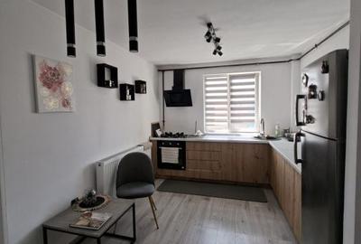 Apartament cu 2 camere semidecomandat în Central - 3