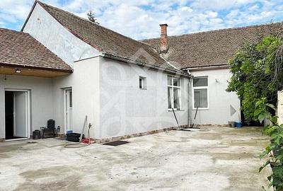 Casa cu vad comercial in Salonta - 4