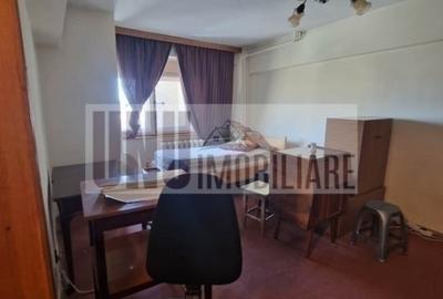 Apartament 1 camera , 2 minute de UMF - 1