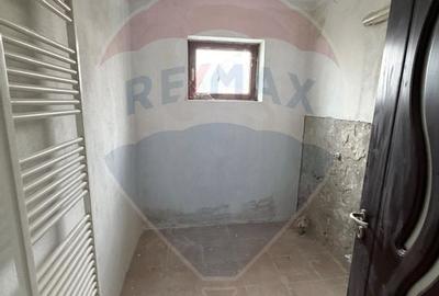Apartament cu 3 camere decomandat în Central - 6