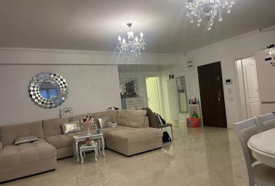 Apartament cu 3 camere decomandat, mobilat în Mazepa 2