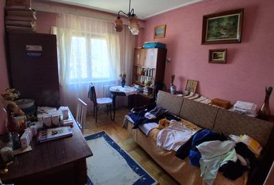 Apartament cu 3 camere decomandat, mobilat în Păcurari - 3