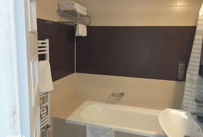 Apartament cu 3 camere decomandat în Răcădău - 18