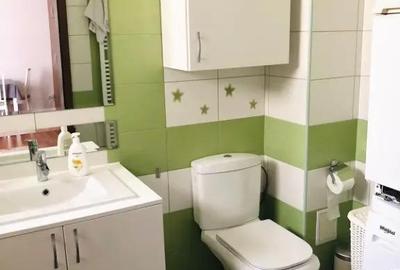 Apartament cu 3 camere semidecomandat în Florești - 5