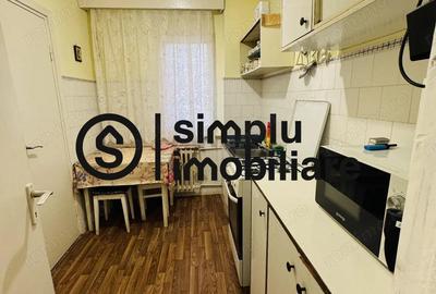 Apartament cu 3 camere semidecomandat, mobilat în Central - 20