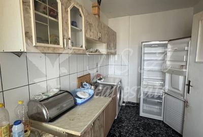 Apartament cu 3 camere decomandat în Rahova - 14