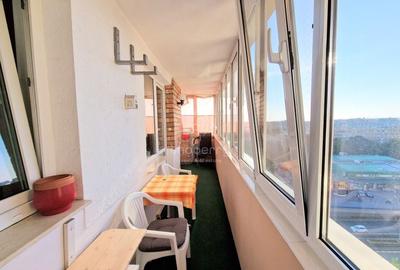 3 camere (transformat din 4 cam.) | 80 mp utili + 10mp balcon | Metrou | - 11
