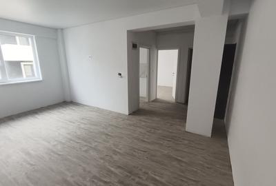 Apartament cu 2 camere decomandat în Vișani - 1