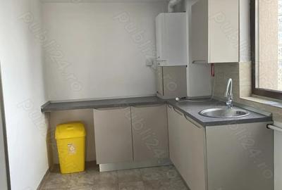 Inchiriez spatiu birouri zona Sincai, 3 camere et. 4 Inchiriez spatiu birouri zona Sincai, 3 camere et. 4 - 9