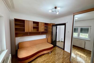 Apartament cu 3 camere decomandat în Central - 10