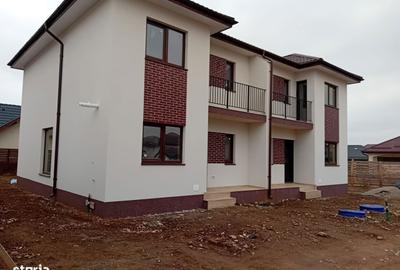 Casă cu 4 camere în Central - 5