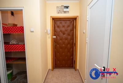 Apartament cu 2 camere circular în 23 August - 9