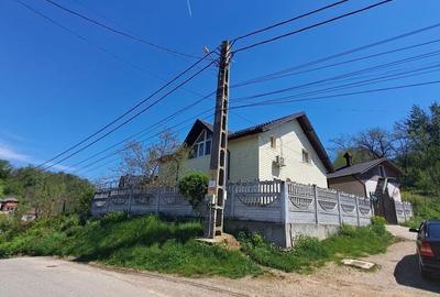 Casă cu 5 camere cu Teren 530 Mp în Davidești - 11