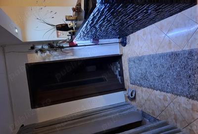 Apartament 3 camere Comuna 1 Decembrie - 10