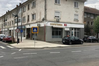 Spațiu comercial, de 60 mp, în Central - 7