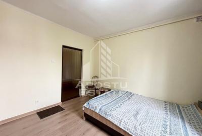 Apartament cu 3 camere decomandat, mobilat în Olimpia-Stadion - 8
