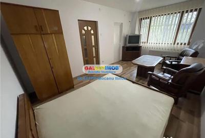 Spațiu comercial, de 37 mp, în Central