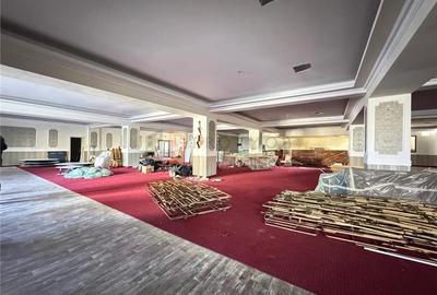 Spatiu comercial zona Brosteni comision 0 - 3