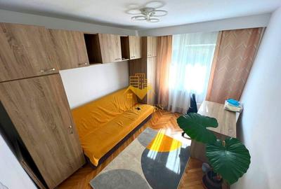 3 camere decomandate, zona UMF, USAMV, cartierul Zorilor - 4